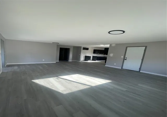 Photo 3 of Single family home for sale at 217 Bradford St, Raymond, WA 98577 | MLS# NWM2596348 | Listing updated on 2026-10-21