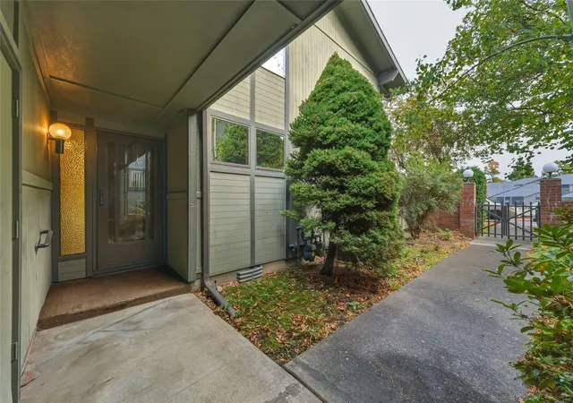 Photo 4 of Condo for sale at 601 Village Way #13, Walla Walla, WA 99362 | MLS# NWM2596350 | Listing updated on 2026-10-23