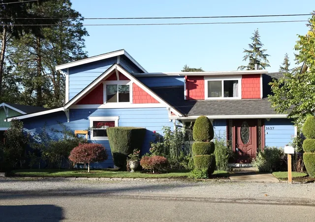 Single family home for sale at 1637 111th Street S, Tacoma, WA 98444 | MLS# NWM2596379