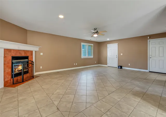 Photo 3 of Single family home for sale at 1386 Hudson St, Dupont, WA 98327 | MLS# NWM2596387 | Listing updated on 2026-10-24