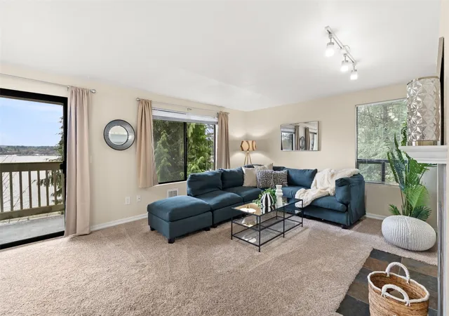 Photo 3 of Condo for sale at 1700 W Sunn Fjord Ln #L-110, Bremerton, WA 98312 | MLS# NWM2596389 | Listing updated on 2026-10-21