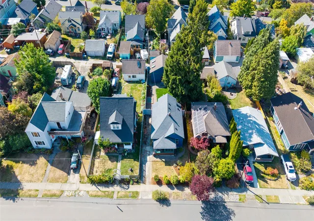 Photo 1 of Multi family home for sale at 1449 1447 Humboldt St, Bellingham, WA 98225 | MLS# NWM2596407 | Listing updated on 2026-10-22