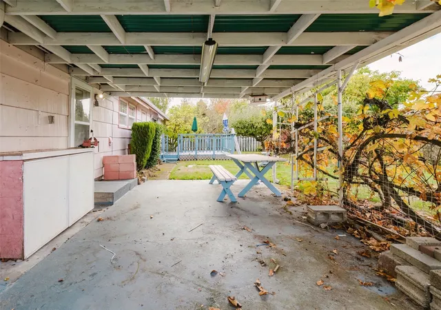 Photo 4 of Single family home for sale at 3011 Ryan Ave, Bremerton, WA 98310 | MLS# NWM2596425 | Listing updated on 2026-10-30