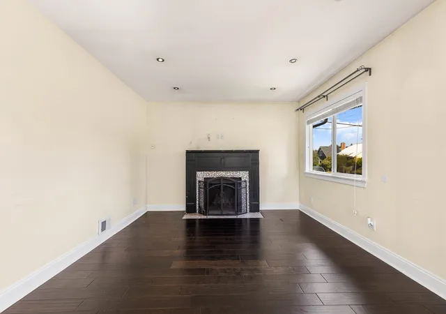 Photo 2 of Single family home for sale at 105 Wells Ave N, Renton, WA 98057 | MLS# NWM2596435 | Listing updated on 2026-10-21