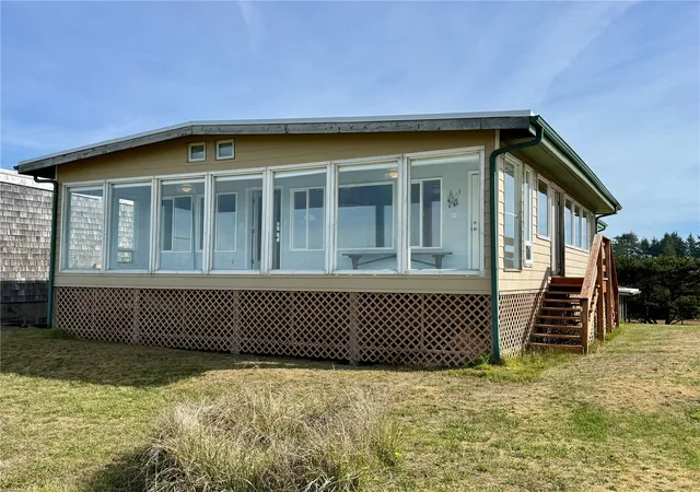 Photo 1 of Single family home for sale at 31209 G St, Ocean Park, WA 98640 | MLS# NWM2596443 | Listing updated on 2026-10-22