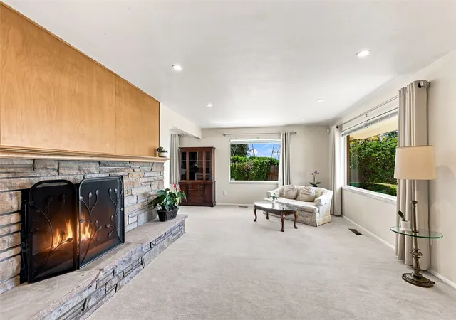Photo 3 of Single family home for sale at 4910 19th Avenue S, Seattle, WA 98108 | MLS# NWM2596467 | Listing updated on 2026-10-22