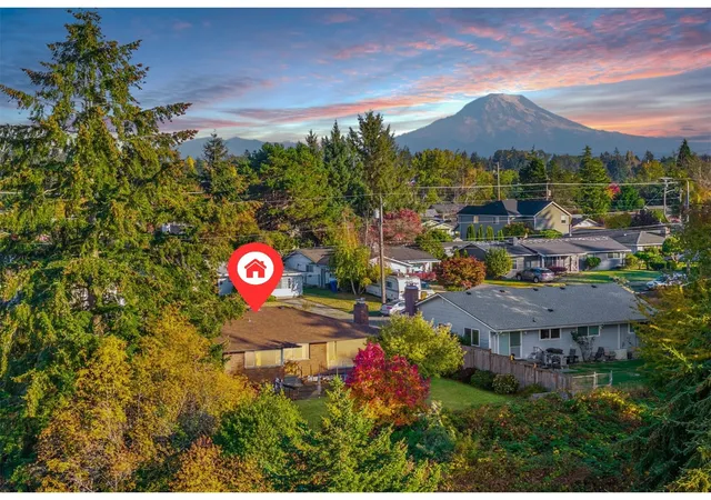 Photo 4 of Single family home for sale at 7802 S Asotin St, Tacoma, WA 98408 | MLS# NWM2596474 | Listing updated on 2026-10-23
