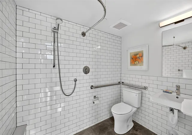 Photo 4 of Townhouse for sale at 3068 NW 65th Street, Seattle, WA 98117 | MLS# NWM2596480 | Listing updated on 2026-10-23