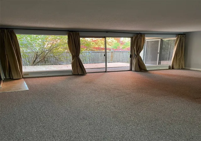 Photo 4 of Condo for sale at 10430 Gravelly Lake Dr SW #42, Lakewood, WA 98499 | MLS# NWM2596483 | Listing updated on 2026-10-22