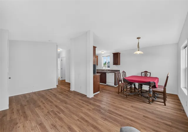 Photo 3 of Manufactured home for sale at 3433 S 182nd Street, Sea Tac, WA 98188 | MLS# NWM2596502 | Listing updated on 2026-10-23