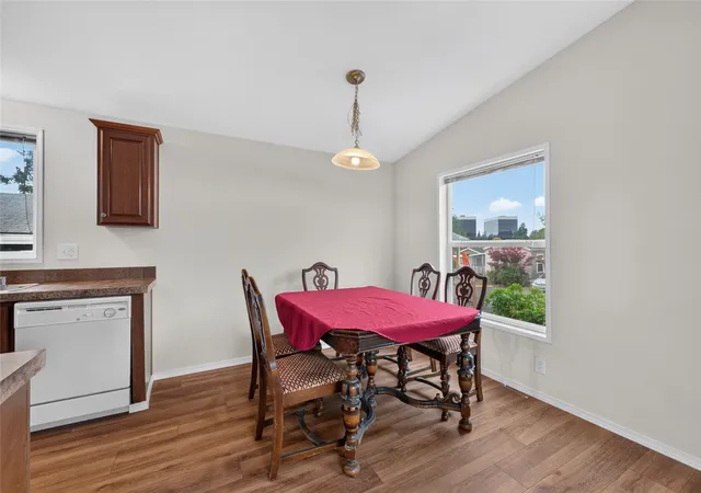 Photo 4 of Manufactured home for sale at 3433 S 182nd Street, Sea Tac, WA 98188 | MLS# NWM2596502 | Listing updated on 2026-10-23