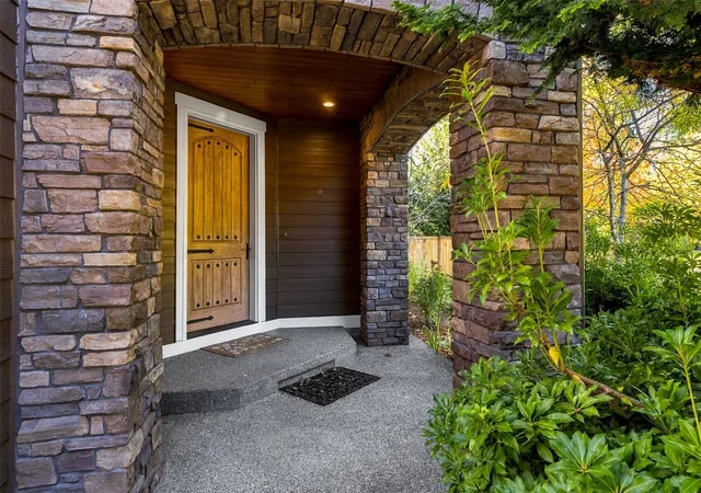 Photo 3 of Single family home for sale at 3807 Lanier Ct SE, Lacey, WA 98503 | MLS# NWM2596507 | Listing updated on 2026-10-21
