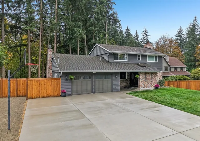 Photo 2 of Single family home for sale at 9523 NE 198th Street, Bothell, WA 98011 | MLS# NWM2596571 | Listing updated on 2026-10-24