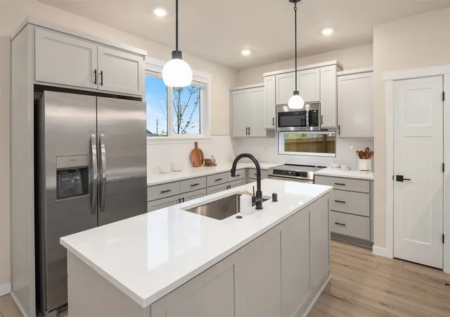 Photo 4 of Townhouse for sale at 28300 74th Drive NW #C, Stanwood, WA 98292 | MLS# NWM2596590 | Listing updated on 2026-10-21
