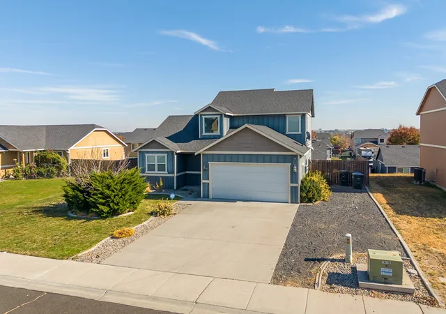 Photo 4 of Single family home for sale at 509 N Florida St, Moses Lake, WA 98837 | MLS# NWM2596594 | Listing updated on 2026-10-26