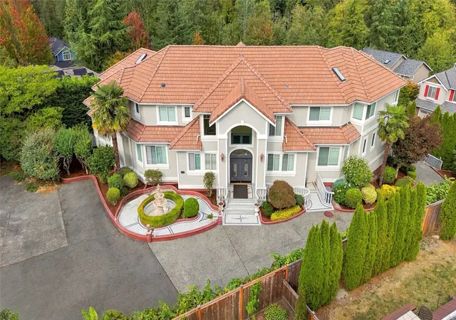 Photo 2 of Mansion for sale at 9216 132nd Avenue Ne, Redmond, WA 98052 | MLS# NWM2596597 | Listing updated on 2026-10-21