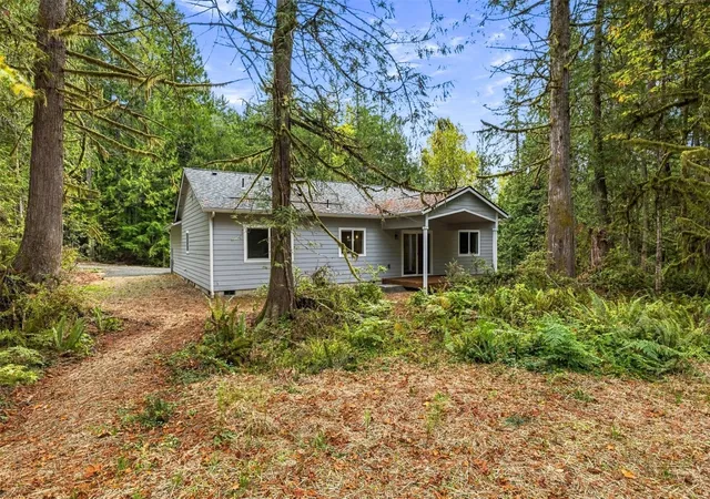 Photo 2 of Single family home for sale at 101 Sharpe St, Union, WA 98592 | MLS# NWM2596599 | Listing updated on 2026-10-21