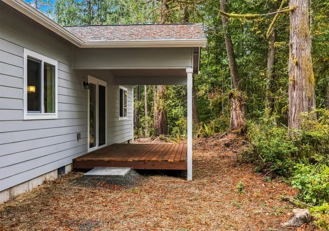 Photo 3 of Single family home for sale at 101 Sharpe St, Union, WA 98592 | MLS# NWM2596599 | Listing updated on 2026-10-21