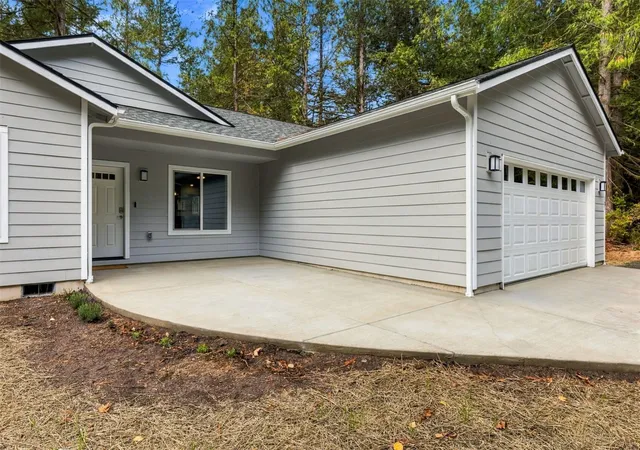 Photo 3 of Single family home for sale at 101 Sharpe St, Union, WA 98592 | MLS# NWM2596599 | Listing updated on 2026-10-21