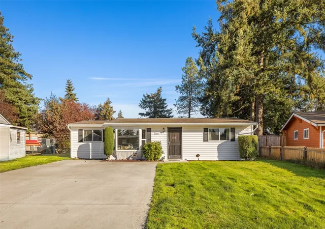 Photo 2 of Single family home for sale at 5110 Filbert Ln SW, Lakewood, WA 98499 | MLS# NWM2596627 | Listing updated on 2026-10-23