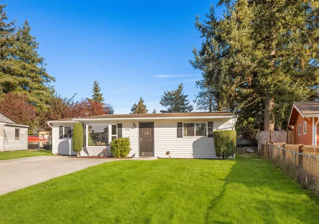 Single family home for sale at 5110 Filbert Ln SW, Lakewood, WA 98499 | MLS# NWM2596627