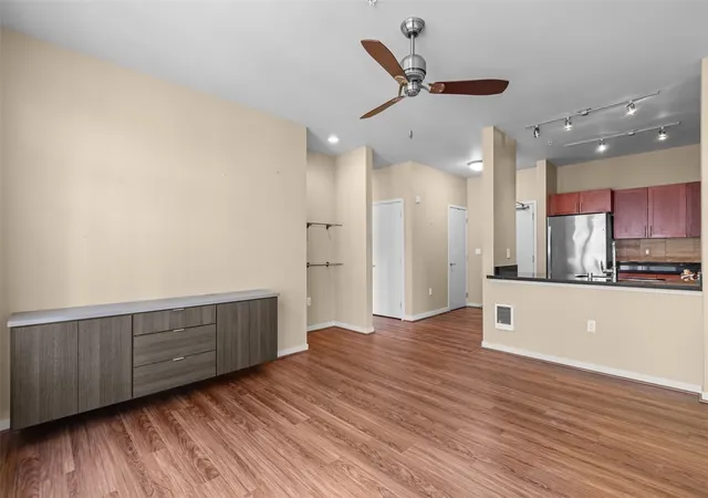 Photo 4 of Condo for sale at 15100 6th Avenue SW #518, Burien, WA 98166 | MLS# NWM2596636 | Listing updated on 2026-10-22