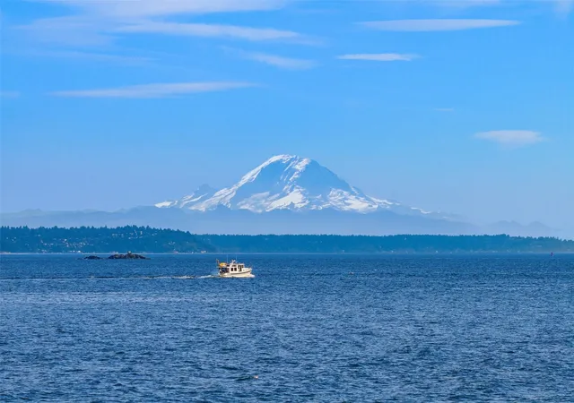 Photo 2 of Single family home for sale at 5216 Rockaway Beach Rd Ne, Bainbridge Island, WA 98110 | MLS# NWM2596651 | Listing updated on 2026-10-22