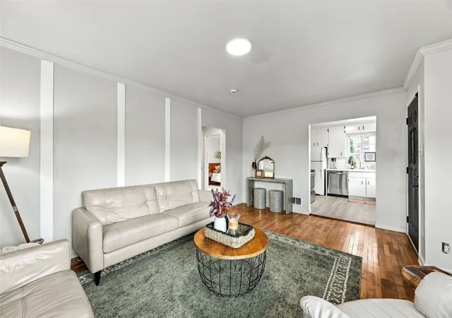 Photo 2 of Single family home for sale at 816 S Howard St, Tacoma, WA 98465 | MLS# NWM2596656 | Listing updated on 2026-10-29