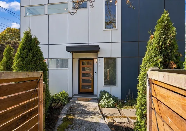 Photo 1 of Single family home for sale at 733 Martin Luther King Jr Way, Seattle, WA 98144 | MLS# NWM2596657 | Listing updated on 2026-10-24