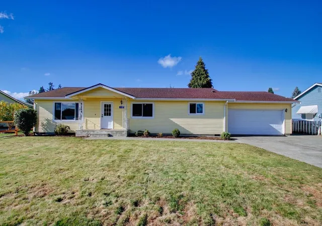 Single family home for sale at 707 Kodiak Dr, Burlington, WA 98233 | MLS# NWM2596667
