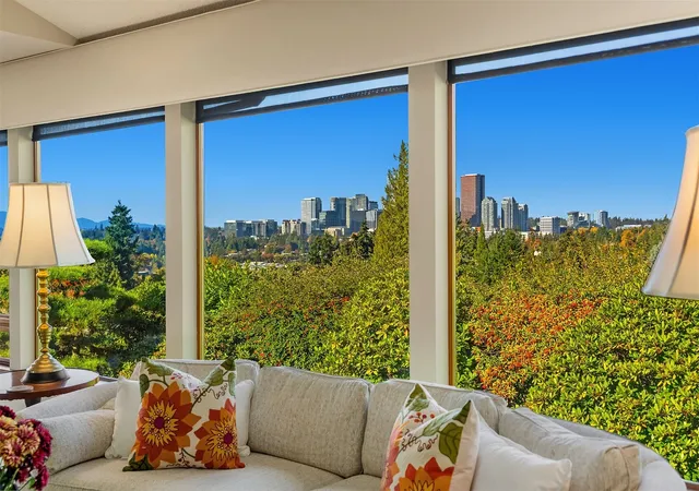 Photo 4 of Sale Pending at 12156 SE 15th Street, Bellevue, WA 98005 | MLS# NWM2596673 | Listing updated on 2026-10-24