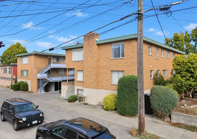 Photo 2 of Multi family home for sale at 6550 Greeenwood Ave N, Seattle, WA 98103 | MLS# NWM2596693 | Listing updated on 2026-10-27