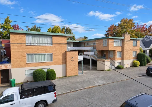 Photo 3 of Multi family home for sale at 6550 Greeenwood Ave N, Seattle, WA 98103 | MLS# NWM2596693 | Listing updated on 2026-10-27