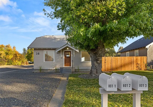 Photo 1 of Single family home for sale at 801 E Capitol Ave, Ellensburg, WA 98926 | MLS# NWM2596700 | Listing updated on 2026-10-22