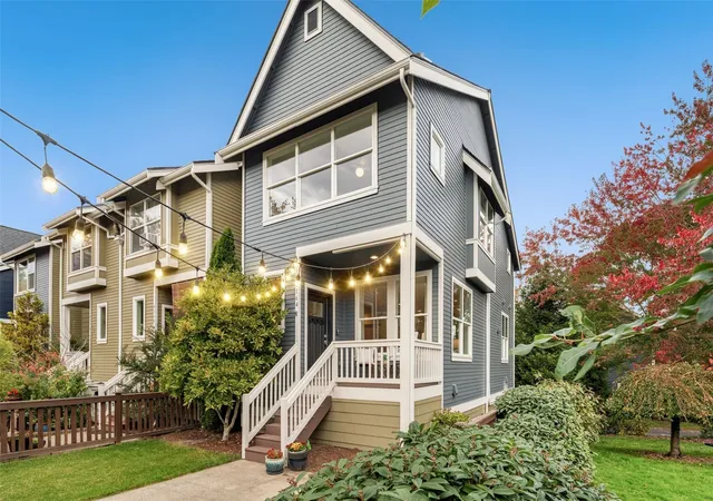 Townhouse for sale at 4164 29th Avenue S, Seattle, WA 98108 | MLS# NWM2596705