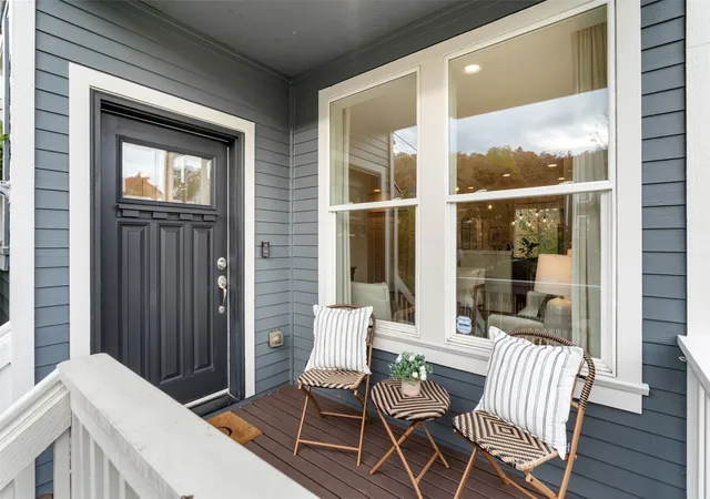Photo 3 of Townhouse for sale at 4164 29th Avenue S, Seattle, WA 98108 | MLS# NWM2596705 | Listing updated on 2026-10-28