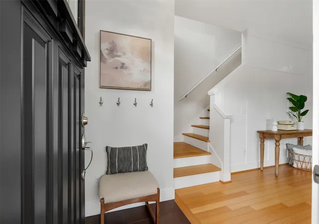 Photo 4 of Townhouse for sale at 4164 29th Avenue S, Seattle, WA 98108 | MLS# NWM2596705 | Listing updated on 2026-10-28