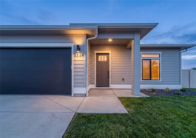 Photo 3 of Single family home for sale at 2534 5th Street SE, East Wenatchee, WA 98802 | MLS# NWM2596720 | Listing updated on 2026-10-26