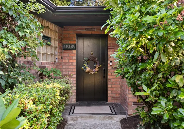 Photo 3 of Single family home for sale at 1805 Nw 95th Street, Seattle, WA 98117 | MLS# NWM2596745 | Listing updated on 2026-10-22
