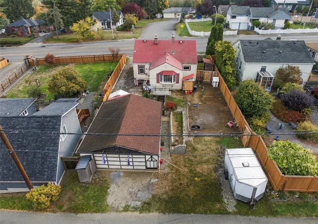 Photo 1 of Single family home for sale at 4604 Colby Ave, Everett, WA 98203 | MLS# NWM2596760 | Listing updated on 2026-10-24