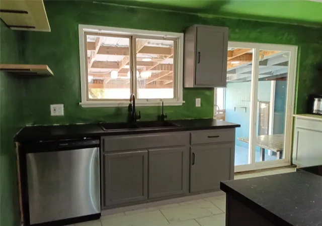 Photo 3 of Single family home for sale at 828 E 68th Street, Tacoma, WA 98404 | MLS# NWM2596764 | Listing updated on 2026-10-23