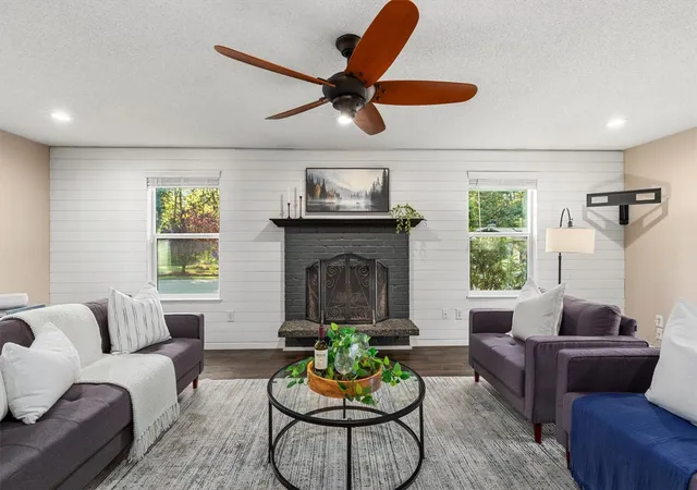 Photo 4 of Single family home for sale at 5603 64th Street Ct NW, Gig Harbor, WA 98335 | MLS# NWM2596773 | Listing updated on 2026-10-22