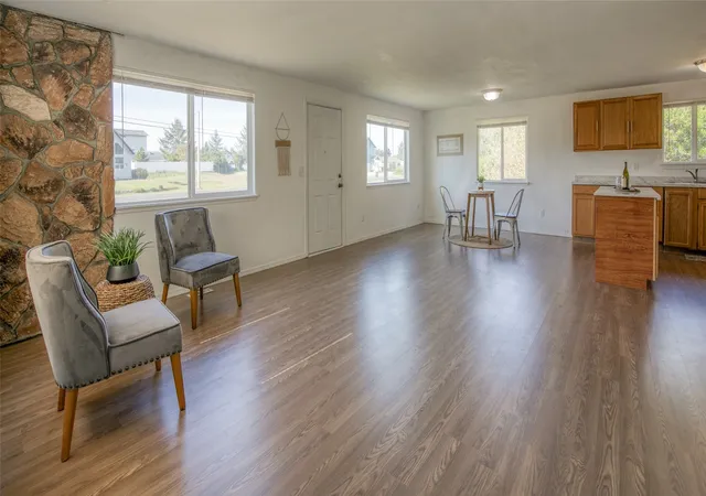 Photo 3 of Single family home for sale at 406 Ocean Shrs Blvd St Sw, Ocean Shores, WA 98569 | MLS# NWM2596775 | Listing updated on 2026-10-23