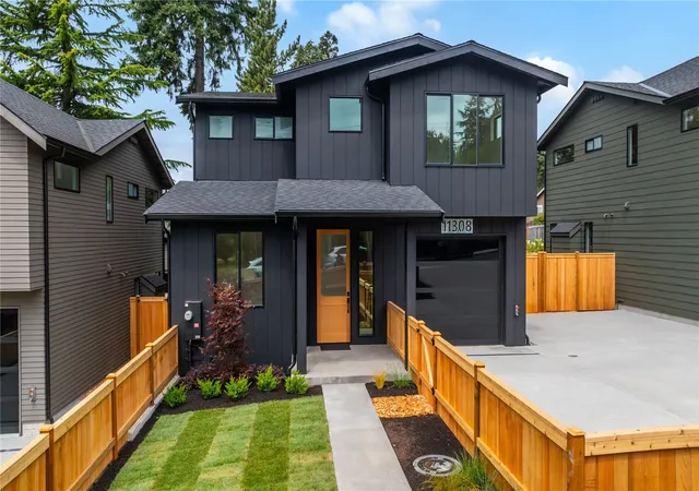 Photo 1 of Single family home for sale at 11308 Ne 60th Street, Kirkland, WA 98033 | MLS# NWM2596801 | Listing updated on 2026-10-28