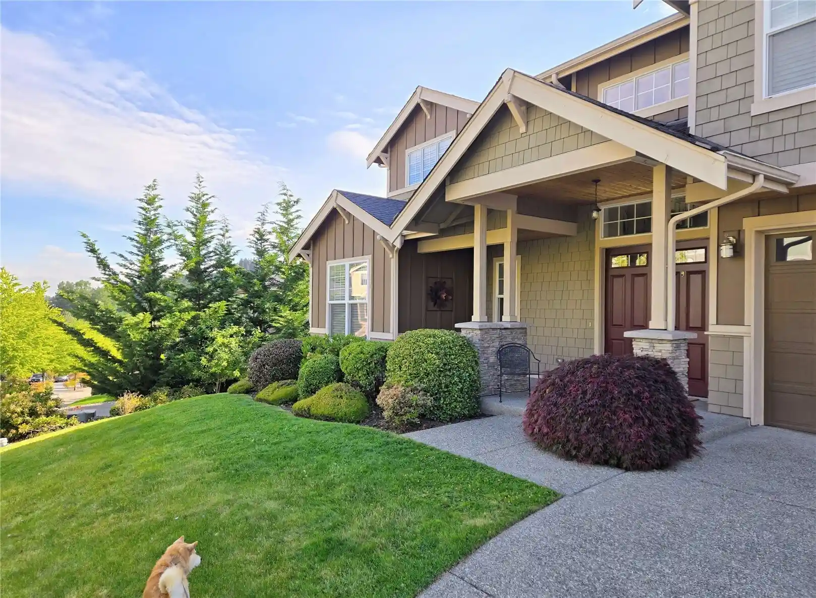 Photo 2 of Single family home for sale at 14530 98th Avenue Ne, Bothell, WA 98011 | MLS# NWM2596807 | Listing updated on 2026-10-24