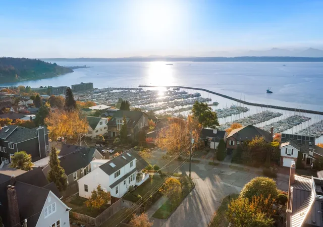 Single family home for sale at 7216 34th Avenue NW, Seattle, WA 98117 | MLS# NWM2596838