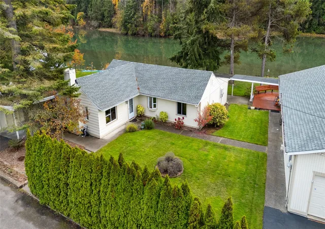 Single family home for sale at 4419 Loomis Trl Rd, Blaine, WA 98230 | MLS# NWM2596845