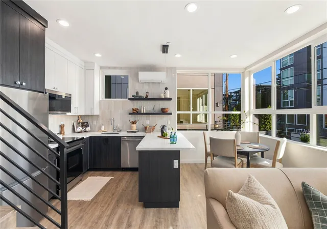 Photo 3 of Townhouse for sale at 2328 Franklin Ave E #H, Seattle, WA 98102 | MLS# NWM2596854 | Listing updated on 2026-10-23