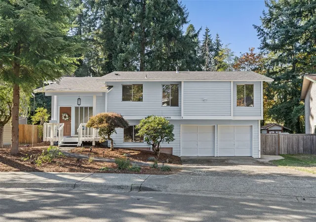 Photo 1 of Single family home for sale at 31711 25th Avenue Sw, Federal Way, WA 98023 | MLS# NWM2596892 | Listing updated on 2026-10-23
