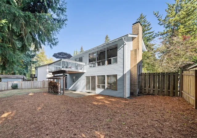 Photo 3 of Single family home for sale at 31711 25th Avenue Sw, Federal Way, WA 98023 | MLS# NWM2596892 | Listing updated on 2026-10-23